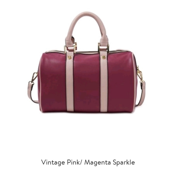 🎉Host Pick🎉 Pink Barrel Handbag With Strap - Picture 4 of 6